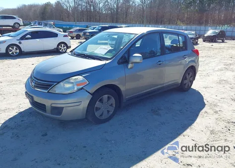 2010 Nissan Versa 1.8S из США, поврежденный, VIN 3N1BC1CPXAL436019